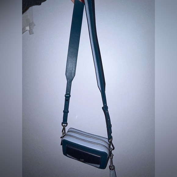 Michael Kors Jet Set Small Tri-Color Leather Camera Bag - Picture 8 of 8